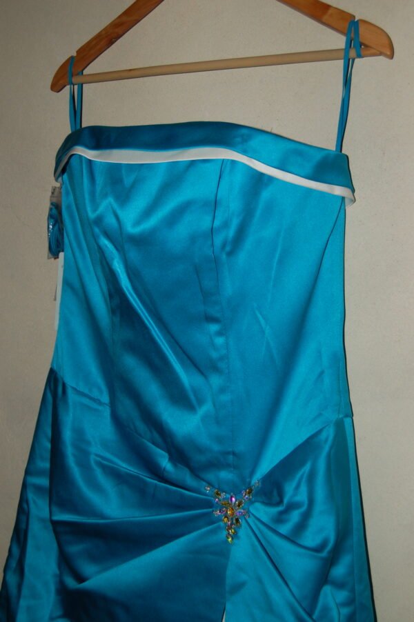 Alexia Designs 2926 - Image 6